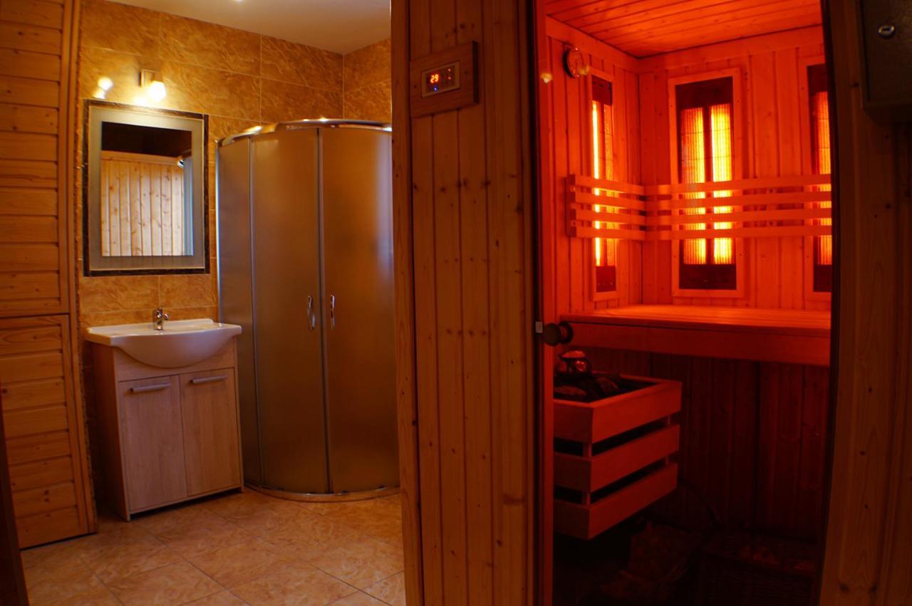 Pod Klonem Z Balia I Sauna ลูบาฟกา ภายนอก รูปภาพ